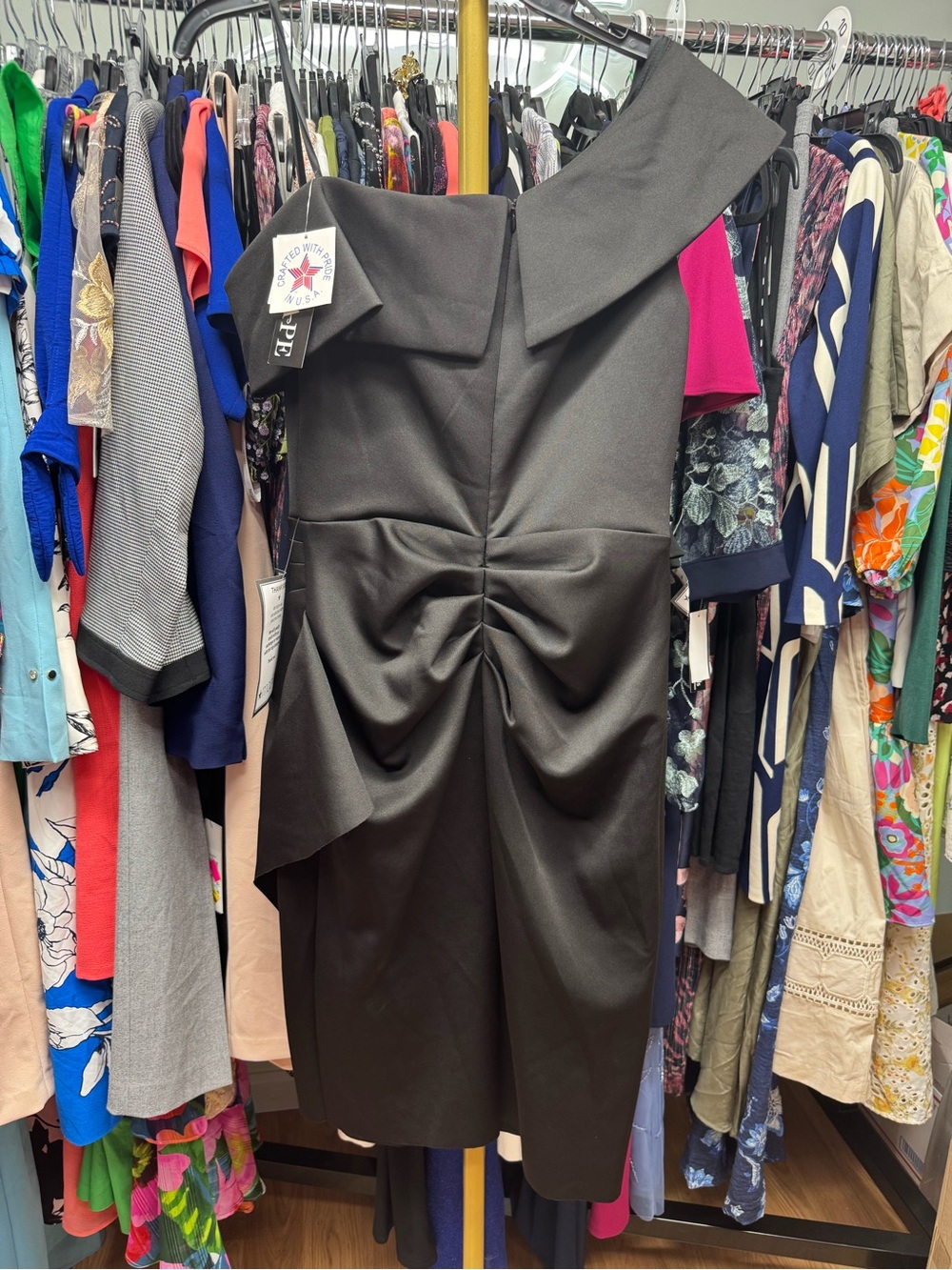XSCAPE Off-Shoulder Ruched Midi Dress - Picture 4 of 5